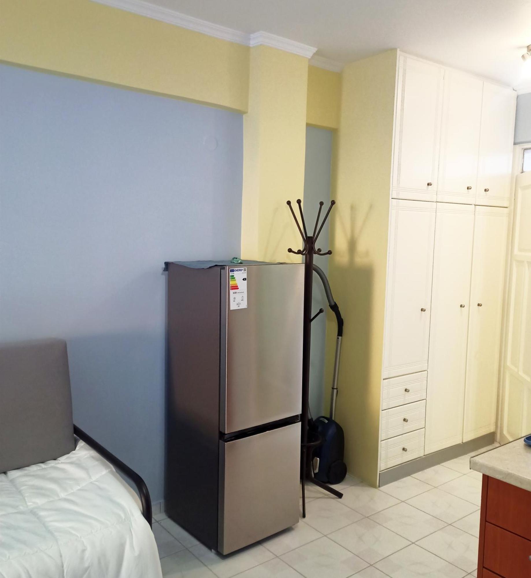 Gm Apartments Толон Екстериор снимка